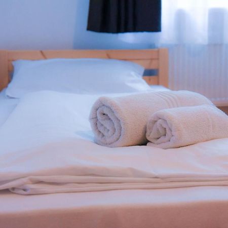 Do Step Inn Sighetu Marmatiei Ngoại thất bức ảnh